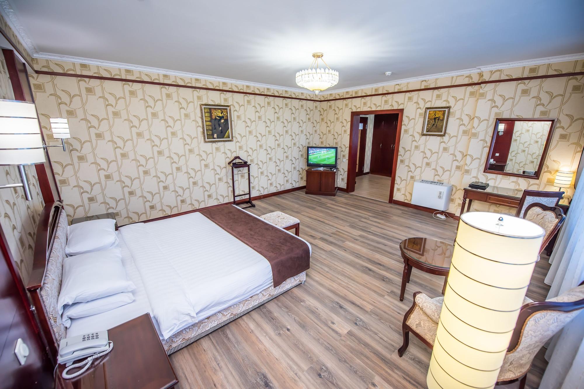 G Empire Hotel